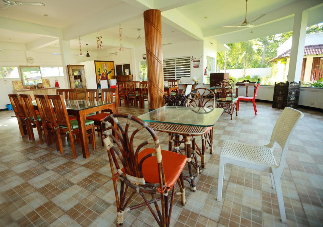 Voye Homes Majestic Retreat Resort Varkala Paravūr Exterior foto
