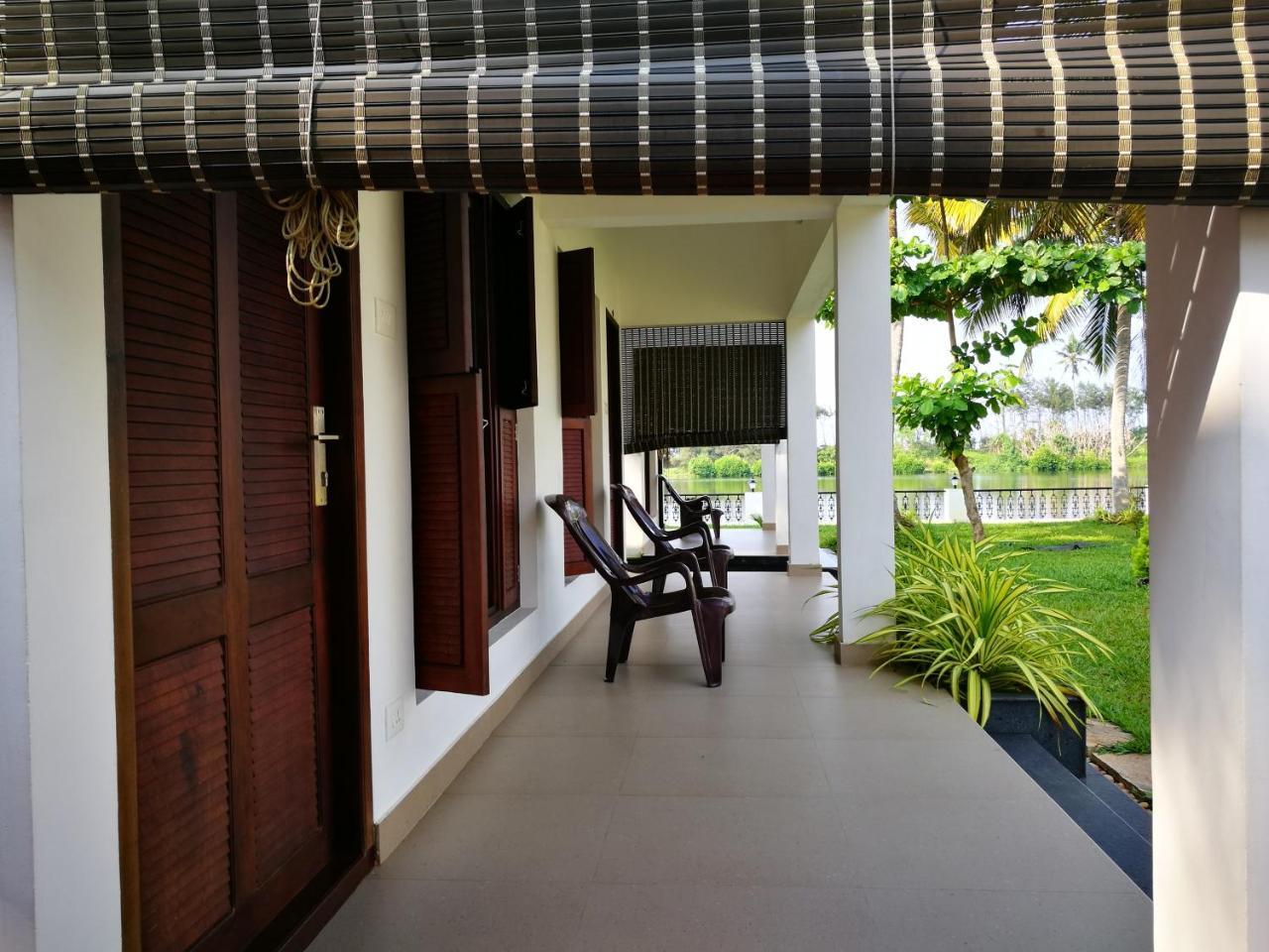 Voye Homes Majestic Retreat Resort Varkala Paravūr Exterior foto