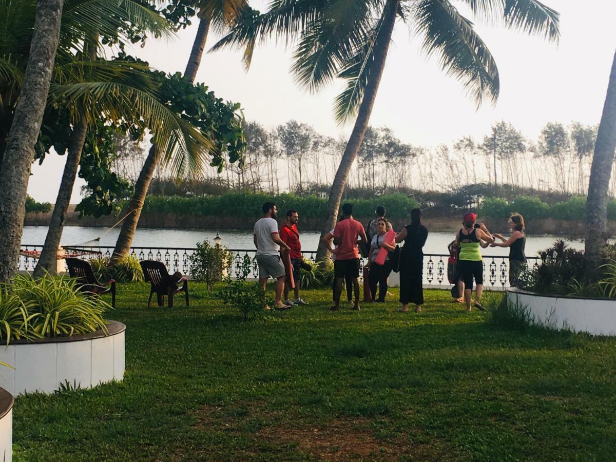 Voye Homes Majestic Retreat Resort Varkala Paravūr Exterior foto
